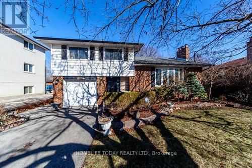 205 Frances St, Whitby, ON - Outdoor