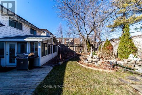 205 Frances St, Whitby, ON - Outdoor With Deck Patio Veranda