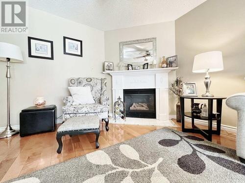 40 Braemore Rd, Brampton, ON - Indoor Photo Showing Living Room With Fireplace