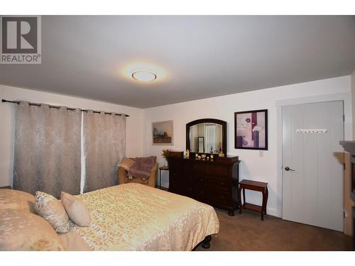 130 Deer Street, Vernon, BC - Indoor Photo Showing Bedroom