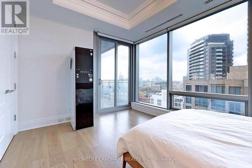 1401 - 55 Scollard Street, Toronto, ON - Indoor Photo Showing Bedroom