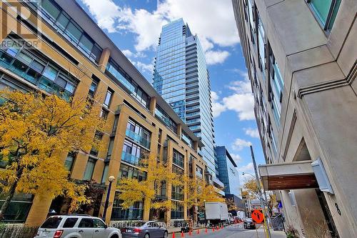 1401 - 55 Scollard Street, Toronto, ON - Outdoor With Facade