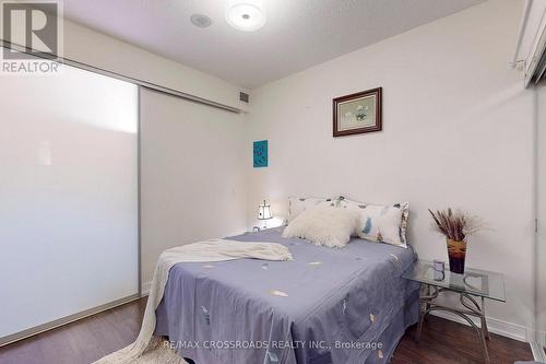 #117 -181 Village Green Sq, Toronto, ON - Indoor Photo Showing Bedroom