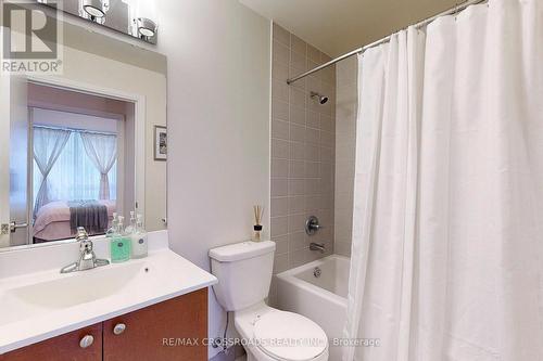 117 - 181 Village Green Square, Toronto, ON - Indoor Photo Showing Bathroom
