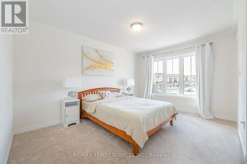 52 Phyllis Drive, Caledon, ON - Indoor Photo Showing Bedroom