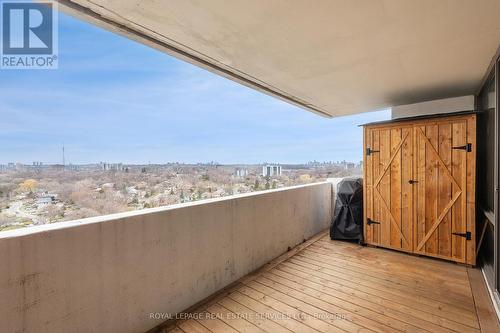 #1910 -250 Scarlett Rd, Toronto, ON - Outdoor With Balcony With Exterior
