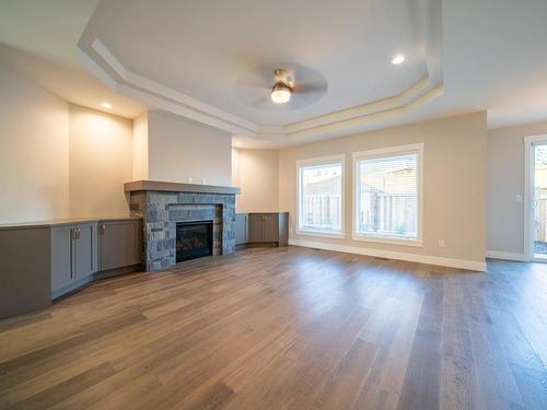 523 Rainbow Way, Parksville, BC - Indoor Photo Showing Living Room With Fireplace
