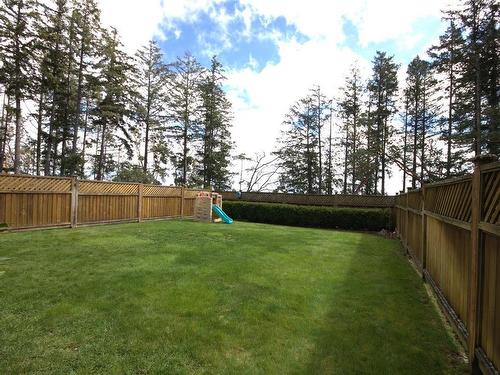 1165 Sikorsky Rd, Langford, BC - Outdoor With Backyard