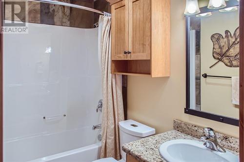 7700 Porcupine Road Unit# 4-604, Big White, BC - Indoor Photo Showing Bathroom