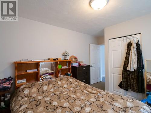 424 Hartley Street, Quesnel, BC - Indoor Photo Showing Bedroom