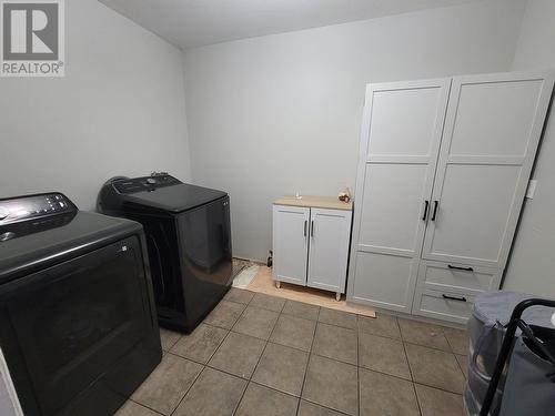 3805 Eby Street, Terrace, BC - Indoor Photo Showing Laundry Room