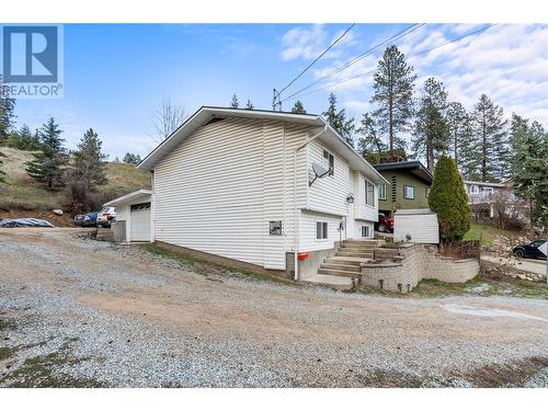 1718 Grandview Avenue, Lumby, BC - Outdoor