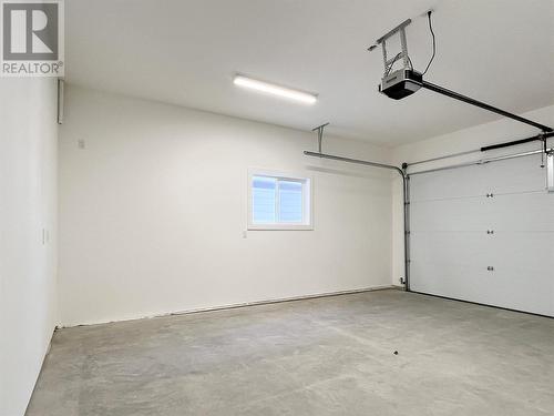 9 Wood Duck Way Lot# 24, Osoyoos, BC - Indoor Photo Showing Garage