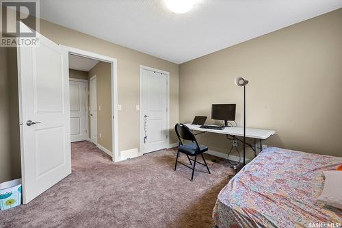 4109 Green Rose Crescent E, Regina, SK - Indoor Photo Showing Bedroom