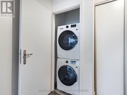#3414 -60 Frederick St, Kitchener, ON - Indoor Photo Showing Laundry Room