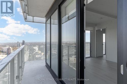 #4710 -3900 Confederation Pkwy, Mississauga, ON - Outdoor With Balcony With Exterior