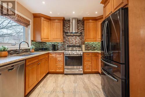 95 Laurendale Ave, Hamilton, ON - Indoor Photo Showing Kitchen With Double Sink