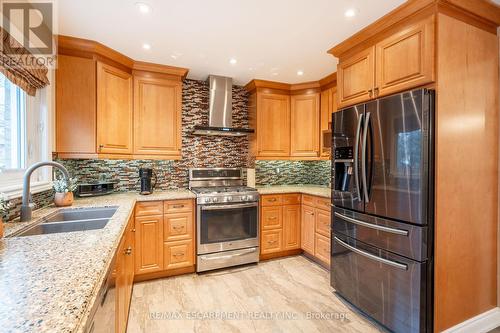 95 Laurendale Ave, Hamilton, ON - Indoor Photo Showing Kitchen With Double Sink