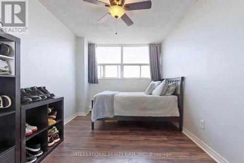 #2108 -4101 Sheppard Ave E, Toronto, ON - Indoor Photo Showing Bedroom