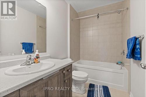 16 - 261 Woodbine Avenue, Kitchener, ON - Indoor Photo Showing Bathroom