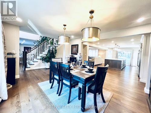 6 Edgecombe Terrace, Springwater, ON - Indoor Photo Showing Dining Room