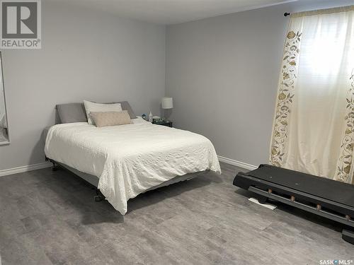 209 3Rd Street Ne, Watson, SK - Indoor Photo Showing Bedroom