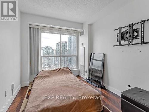 #2822 -25 The Esplanade, Toronto, ON - Indoor Photo Showing Bedroom