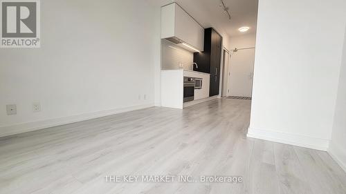 1511 - 33 Helendale Avenue, Toronto, ON - Indoor Photo Showing Other Room