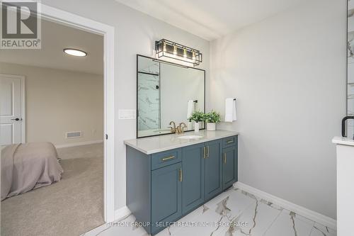 1902 Fountain Grass Drive, London, ON - Indoor Photo Showing Bathroom