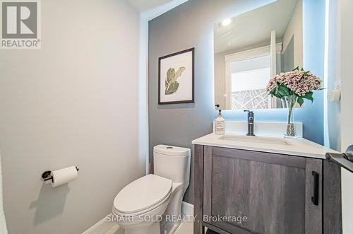 11 Bowler St, Aurora, ON - Indoor Photo Showing Bathroom