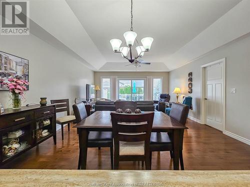 104 Cottage Place, Chatham, ON - Indoor Photo Showing Dining Room