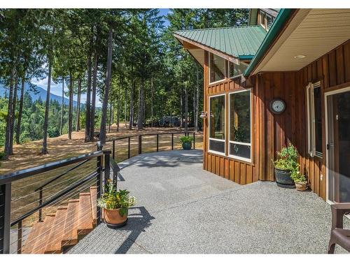 3475 Henry Rd, Chemainus, BC - Outdoor With Exterior