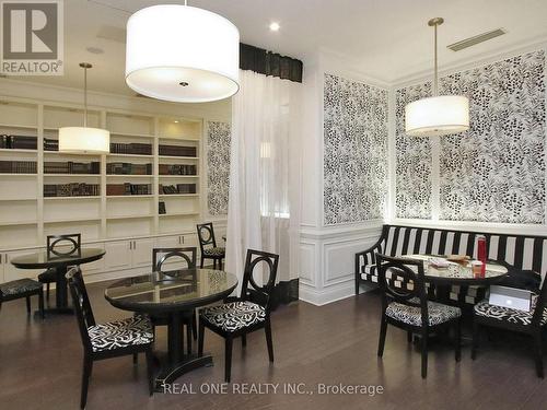 #528 -25 Greenview Ave, Toronto, ON - Indoor Photo Showing Dining Room