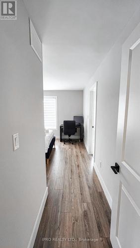 150 Sycamore Street, Blue Mountains, ON - Indoor Photo Showing Other Room