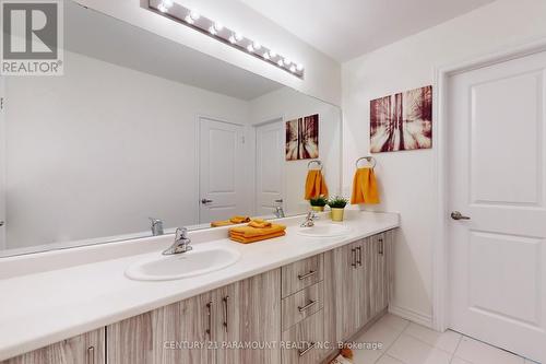 1541 Prentice Rd, Innisfil, ON - Indoor Photo Showing Bathroom