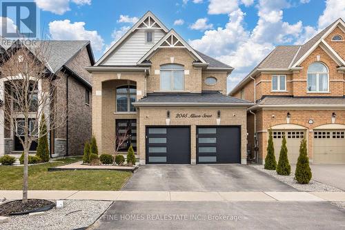 #Upper -2045 Allison St, Innisfil, ON - Outdoor With Facade