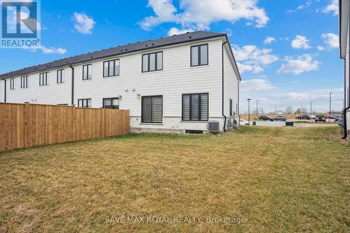 3746 Southbridge Ave, London, ON - Outdoor