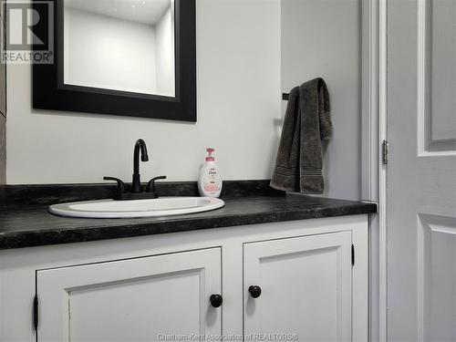 74 Lemuel Street, Thamesville, ON - Indoor Photo Showing Bathroom
