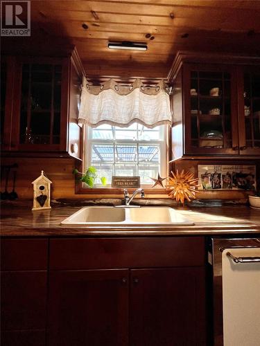9 Molliers Extension, Grand Bank, NL - Indoor Photo Showing Kitchen With Double Sink
