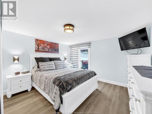 11 Maple, Mcgregor, ON - Indoor Photo Showing Bedroom
