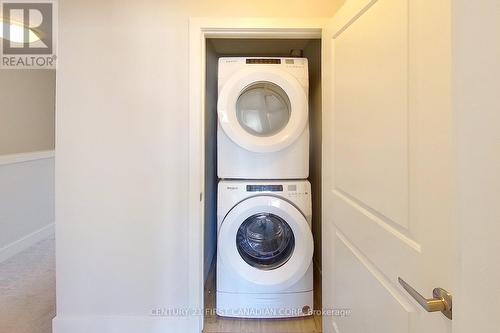 62 - 2070 Meadowgate Boulevard, London, ON - Indoor Photo Showing Laundry Room