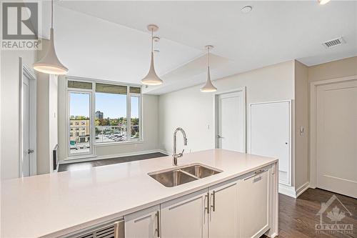 570 De Mazenod Avenue Unit#611, Ottawa, ON - Indoor Photo Showing Kitchen With Double Sink