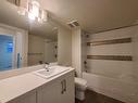 167Xx 22A Avenue, Surrey, BC  - Indoor Photo Showing Bathroom 