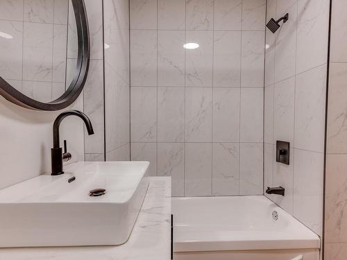 Bathroom - 219  - 221 Rue Evelina, Lachute, QC - Indoor Photo Showing Bathroom