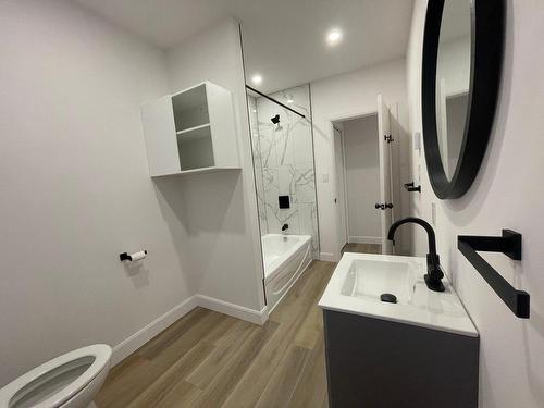 Bathroom - 219  - 221 Rue Evelina, Lachute, QC - Indoor Photo Showing Bathroom