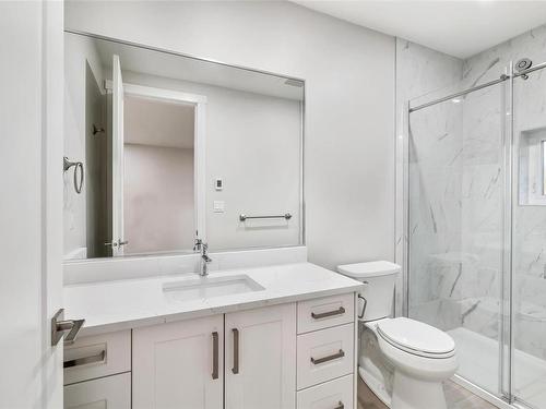 256 Superior St, Victoria, BC - Indoor Photo Showing Bathroom