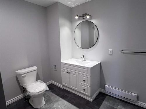2 Stewart Street, Marathon, ON - Indoor Photo Showing Bathroom