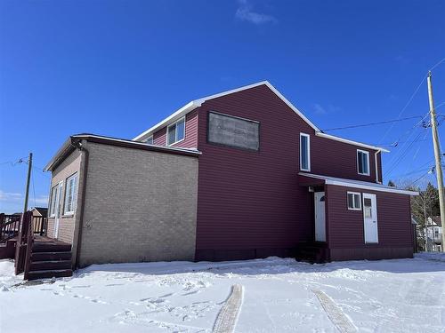 2 Stewart Street, Marathon, ON - Outdoor With Exterior