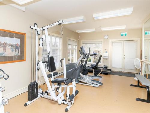 309-5625 Edgewater Lane, Nanaimo, BC - Indoor Photo Showing Gym Room