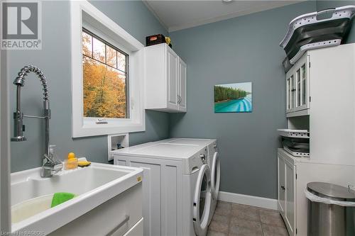51 Grouse Drive, South Bruce Peninsula, ON - Indoor Photo Showing Laundry Room